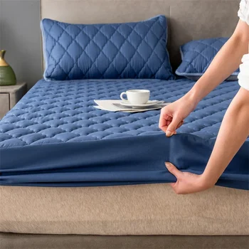 Многоцветное стеганое одеяло, водонепроницаемый матрас, большая простыня 180х200 см, подушка для двуспальной кровати