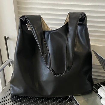 Женская большая черная сумка, элегантная лаковая сумка Sweethearts, оригинальная сумка для отдыха, кожаные женские переносные сумки-бродяги из масляного воска 21